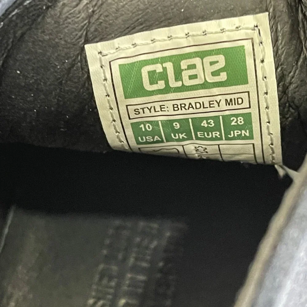 CLAE Bradley Mid Waxed Sued Deep Navy Size 10